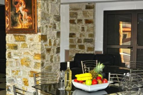 VERGI CITY HOTEL